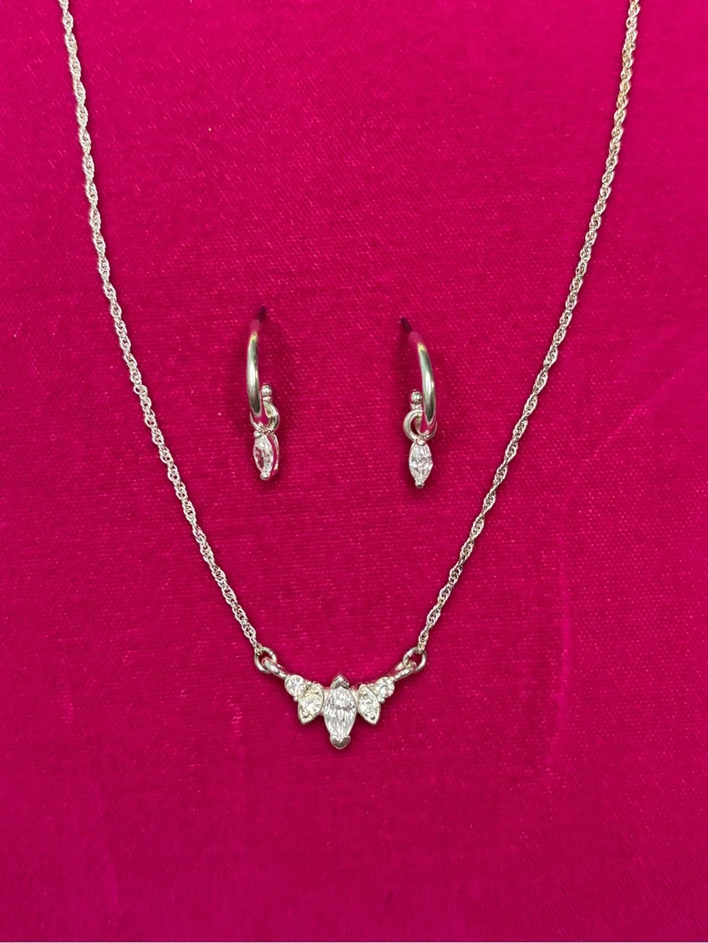 Avon necklace matching